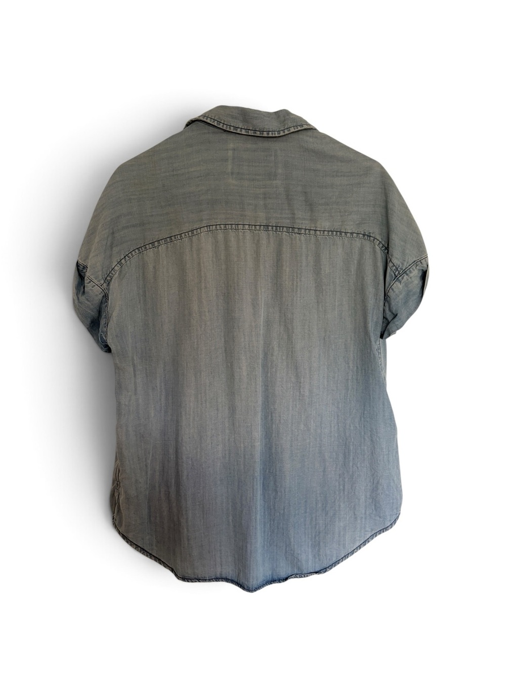 Chambray Light -Weight Button Up - Women’s M - Picture 6 of 6